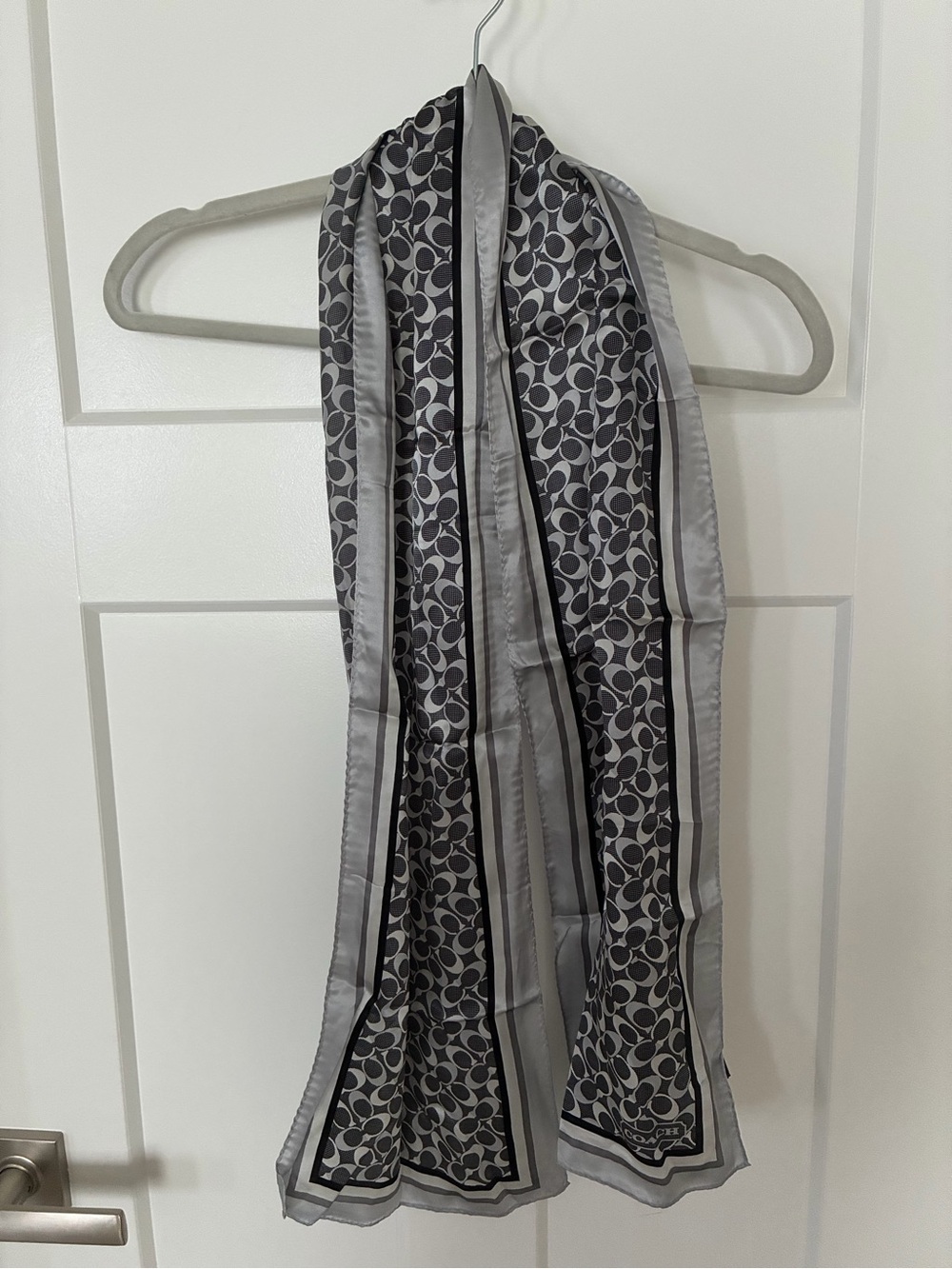 Coach Woman’s Gray & Black Patterned Signature-Style Silk Scarf